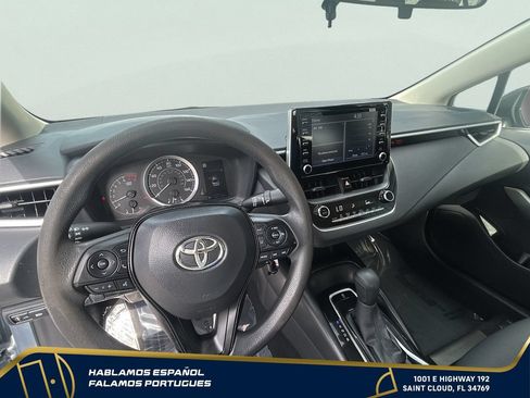 Used 2020 Toyota Corolla LE FWD image 13