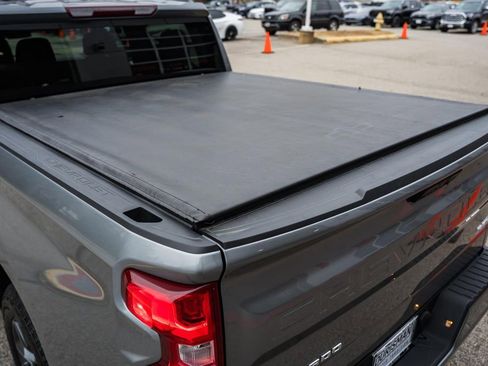 Used 2023 Chevrolet Silverado 1500 RST image 10