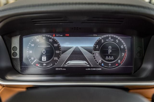 Used 2018 Land Rover Range Rover Sport Supercharged AWD/4WD image 19
