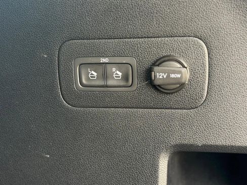 Used 2019 Hyundai Santa Fe SEL image 35