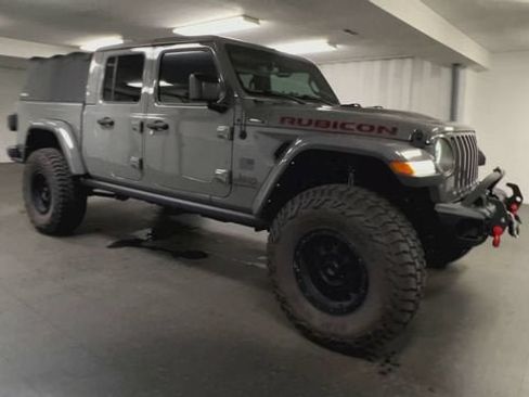 Used 2021 Jeep Gladiator Rubicon AWD/4WD image 2