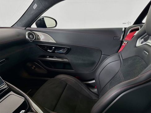 Used 2025 Mercedes-Benz AMG GT 63 image 25