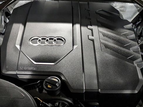 Certified 2025 Audi Q5 2.0T Premium Plus w/ Premium Plus Package image 22