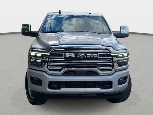 New 2026 RAM 2500 Laramie AWD/4WD image 2