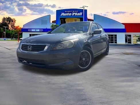 Used 2010 Honda Accord LX image 2