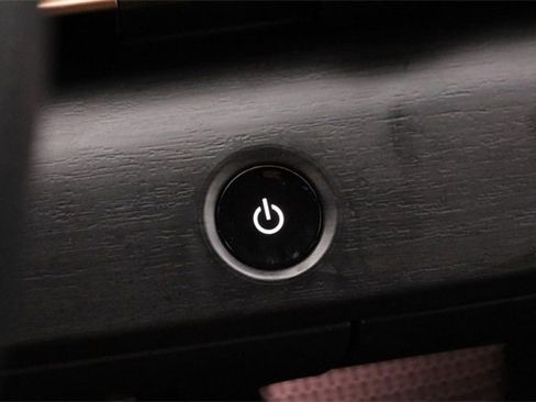 Certified 2023 Nissan Ariya AWD image 14