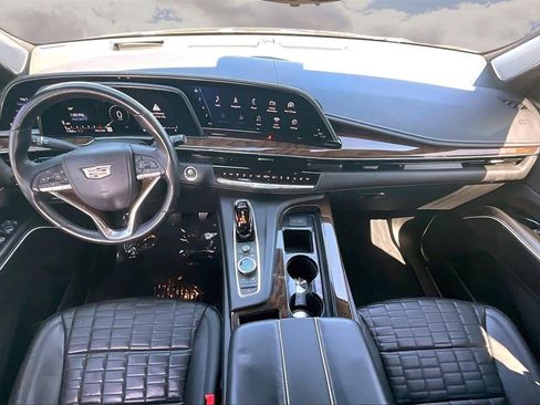 Used 2021 Cadillac Escalade ESV Sport Platinum w/ LPO, ONYX Package image 7