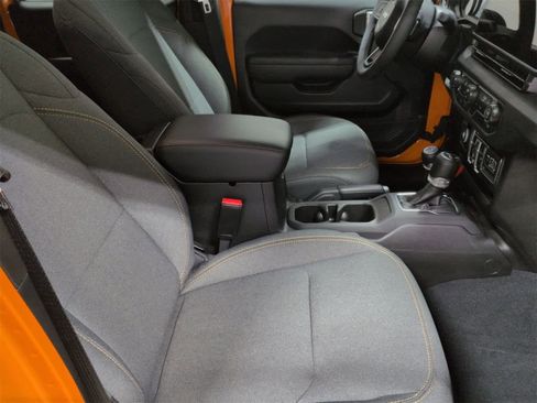 Used 2025 Jeep Wrangler Sport S image 22