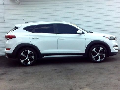Used 2017 Hyundai Tucson Sport w/ Cargo Package AWD/4WD image 7