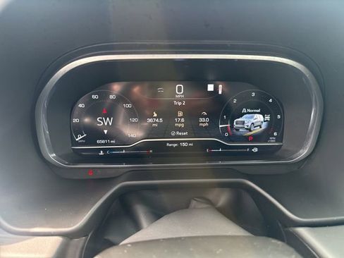 Used 2023 GMC Yukon XL SLT w/ SLT Premium Package AWD/4WD image 23