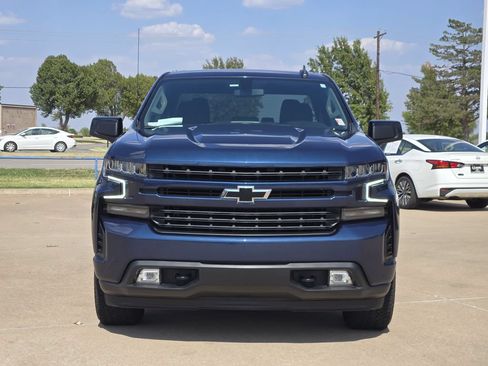 Used 2021 Chevrolet Silverado 1500 RST AWD/4WD image 2