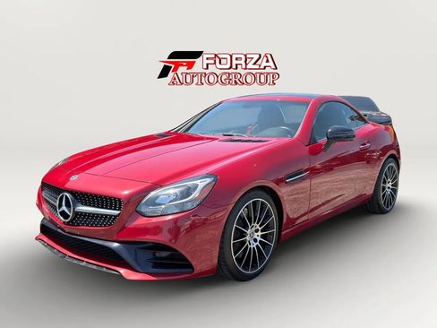 Used 2020 Mercedes-Benz SLC 300 image 4
