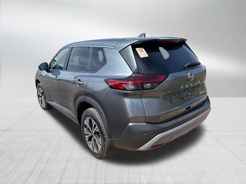 Used 2023 Nissan Rogue SV AWD/4WD image 12