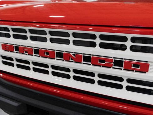 Used 2022 Ford Bronco Outer Banks w/ Sasquatch Package AWD/4WD image 31