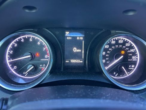 Used 2019 Toyota Camry SE image 23