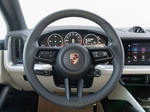 New 2026 Porsche Cayenne S image 23