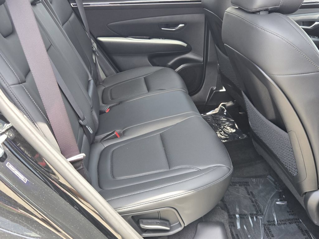 Certified 2023 Hyundai Tucson SEL w/ Convenience Package AWD/4WD image 18