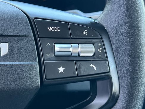 Used 2025 Kia K4 LXS image 27