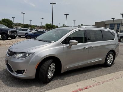 Used 2018 Chrysler Pacifica Touring-L