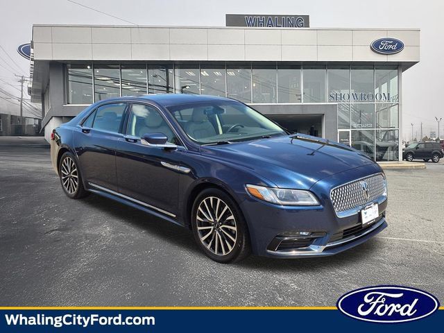 Used 2017 Lincoln Continental Select AWD/4WD image 1