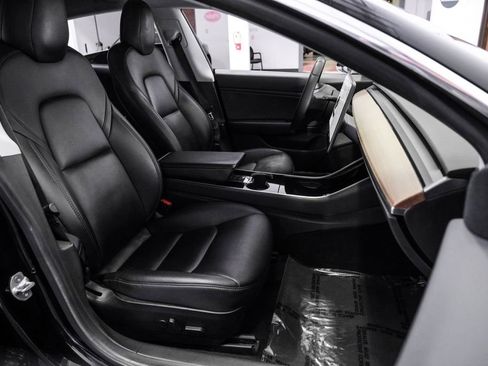 Used 2019 Tesla Model 3 Long Range RWD image 37