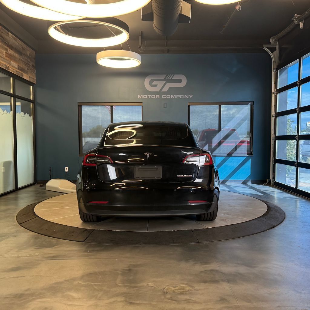 Used 2019 Tesla Model 3 Performance AWD/4WD image 4