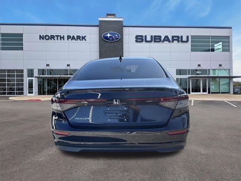 Used 2025 Honda Accord SE image 4