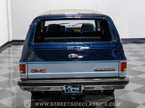 Used 1990 GMC Suburban 4WD image 33