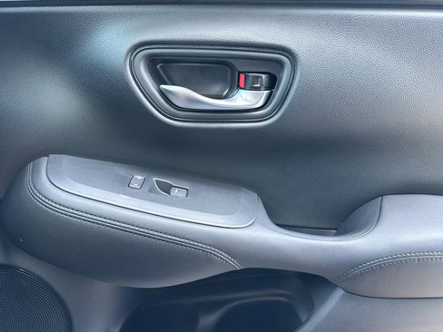 New 2026 Honda HR-V LX image 26