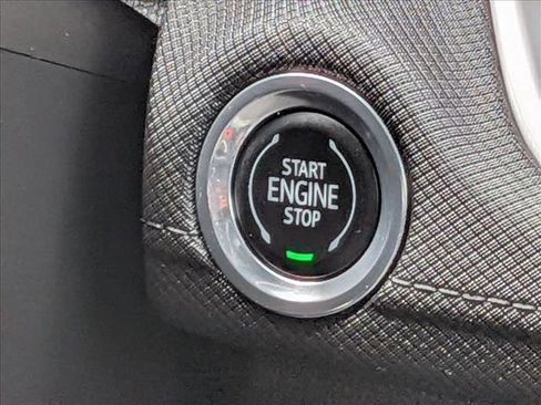 Used 2025 Chevrolet TrailBlazer LT w/ Convenience Package image 17