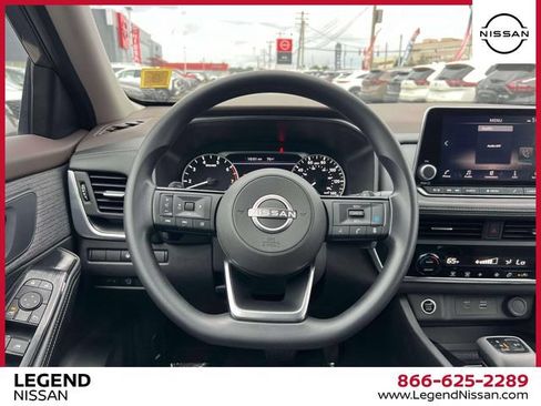 Certified 2023 Nissan Rogue SV AWD/4WD image 14