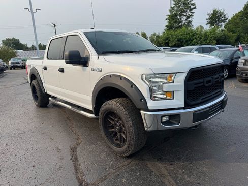Used 2016 Ford F150 XLT AWD/4WD image 7