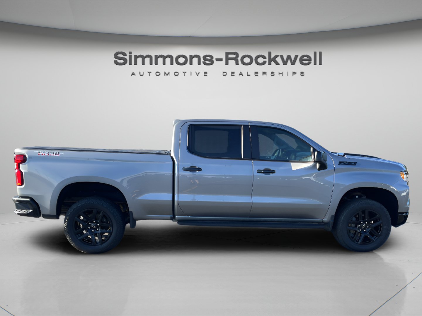 Used 2025 Chevrolet Silverado 1500 LT Trail Boss AWD/4WD image 6