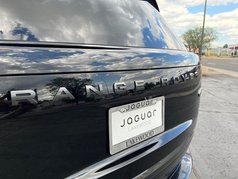 Used 2023 Land Rover Range Rover SE AWD/4WD image 24