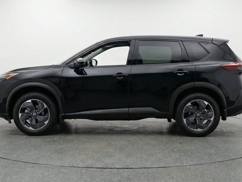Used 2025 Nissan Rogue SV FWD image 5