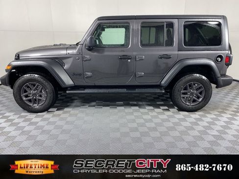 New 2026 Jeep Wrangler Unlimited Sport image 4