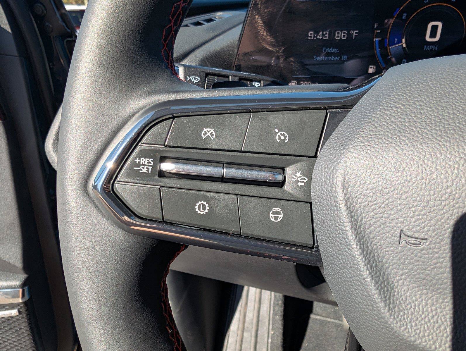 New 2027 Chevrolet Traverse RS FWD image 25