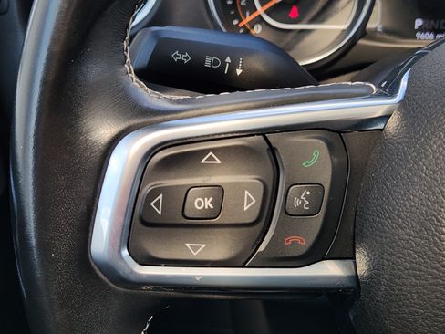 Used 2020 Jeep Gladiator Overland AWD/4WD image 31