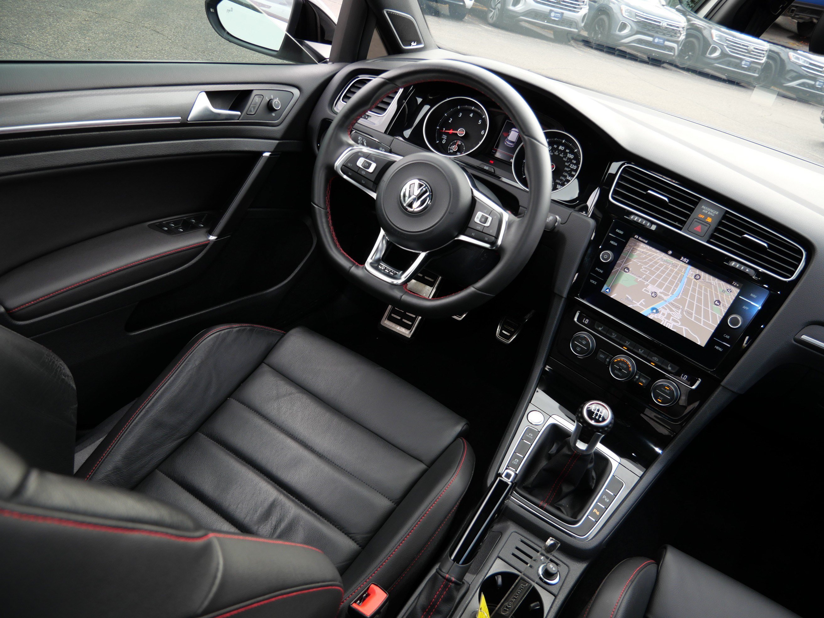 Certified 2021 Volkswagen GTI Autobahn FWD image 9