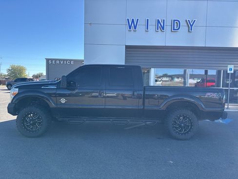 Used 2013 Ford F250 Lariat w/ FX4 Off Road Pkg image 10