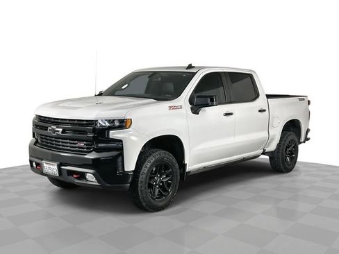 Certified 2021 Chevrolet Silverado 1500 LT Trail Boss w/ Convenience Package II AWD/4WD image 1