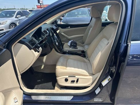 Used 2014 Volkswagen Passat TDI SEL Premium FWD image 10