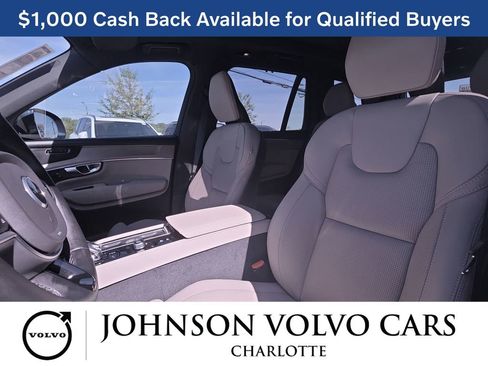 New 2026 Volvo XC90 T8 Ultra w/ Protection Package Premier image 17