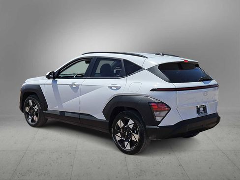 Certified 2025 Hyundai Kona SEL FWD image 6