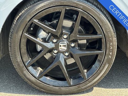Used 2024 Honda Civic Sport image 29