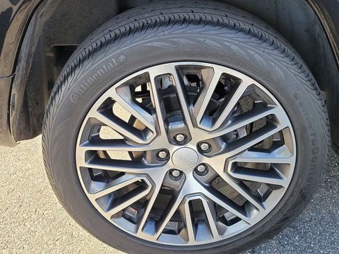 Used 2023 Jeep Compass Limited w/ Elite Group image 23