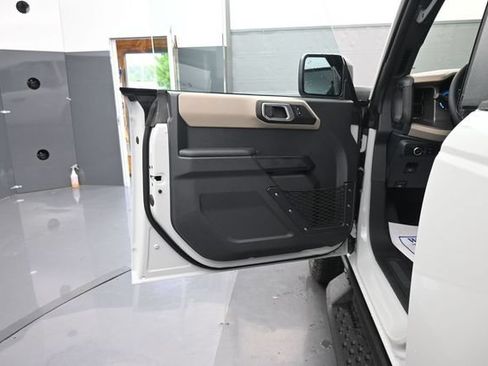 New 2026 Ford Bronco Big Bend w/ Black Diamond Package AWD/4WD image 10