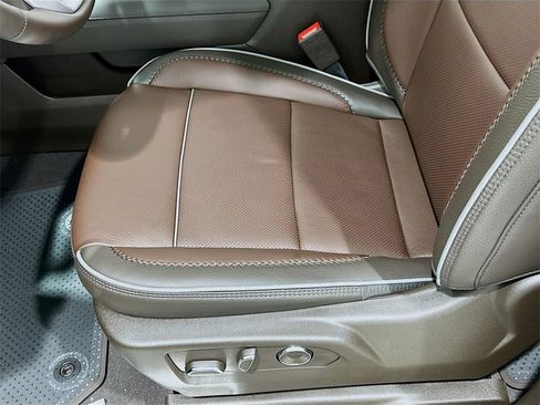 New 2025 GMC Sierra 2500 Denali w/ Denali Reserve Package image 23