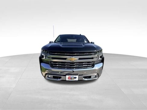Used 2022 Chevrolet Silverado 1500 LTZ AWD/4WD image 2
