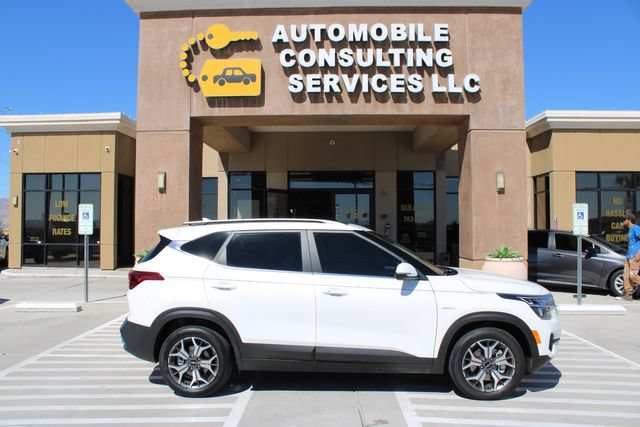 Used 2023 Kia Seltos EX AWD/4WD image 8